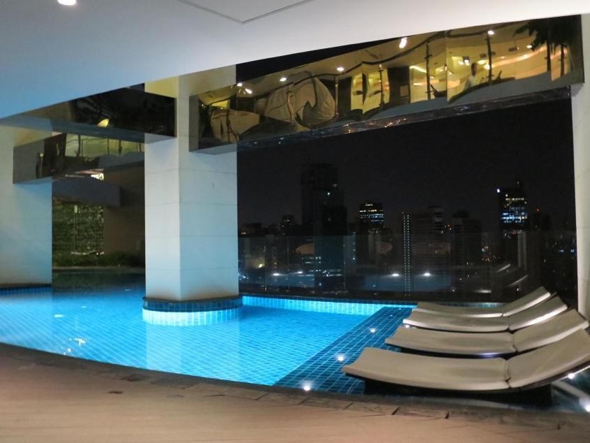 The Gramercy Residences Манила Екстериор снимка